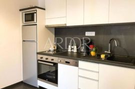 Opatija, dva apartmana u centru!, Opatija, شقة