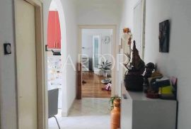 Krnjevo, 2S+DB, blizina ZTC-a, Rijeka, Apartamento