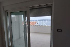 Crikvenica, stan u novogradnji 122 m2, Crikvenica, Appartamento