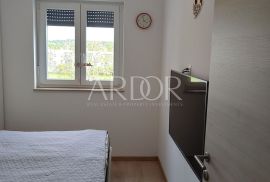 Pula-Medulin trosoban stan 800 m od mora, Medulin, Appartment