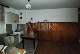 Marčeljeva Draga, stan za adaptaciju u prizemlju, Rijeka, Appartement
