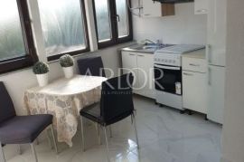 PRILIKA! Rijeka, Donji Zamet, dva stana s okućnicom, Rijeka, Apartamento