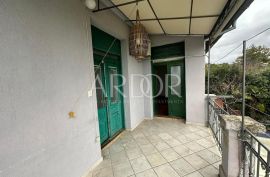 Opatija, etaža u lijepoj staroj vili, Opatija, Appartment