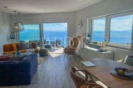 Pobri, penthouse sa garažom, Opatija - Okolica, شقة