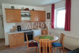 Rovinj, apartmanska kuća drugi red do mora!, Rovinj, House