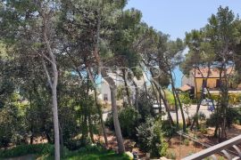 Rovinj, apartmanska kuća drugi red do mora!, Rovinj, Дом