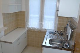 Rovinj, apartmanska kuća u blizini mora, Rovinj, Maison