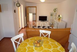 Rovinj, apartmanska kuća u blizini mora, Rovinj, Дом