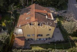 Rovinj, apartmanska kuća u blizini mora, Rovinj, Maison