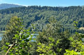 Fužine, građevinsko zemljište kraj jezera Bajer, Fužine, Terrain