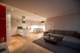 OPATIJA - POBRI, moderan stan u vili, Opatija - Okolica, Appartement