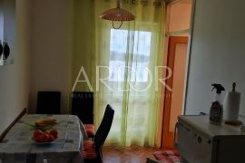 CRES GRABAR, 70 M2, minuta do mora!, Cres, Appartement