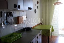 CRES GRABAR, 70 M2, minuta do mora!, Cres, Appartamento