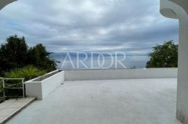 Opatija, stan sa dodatnim apartmanom, Opatija, Διαμέρισμα