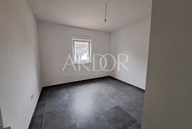 SRDOČI, NOVOGRADNJA 125 m2 3S+DB, Rijeka, Appartment