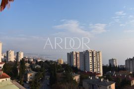 Zamet, stan sa balkonom, Rijeka, Appartamento