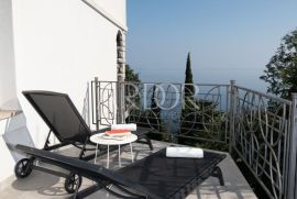 Opatija, apartman 140 m2, Opatija, Flat