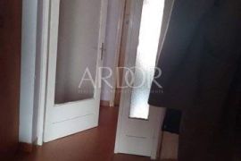 Cres- stan za adaptaciju 50 metara od mora, Cres, Appartement