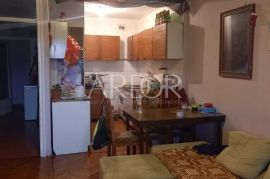 Cres- stan za adaptaciju 50 metara od mora, Cres, Appartement