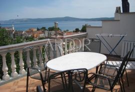 CRIKVENICA CENTAR -KUĆA S APARTMANIMA, Crikvenica, Casa