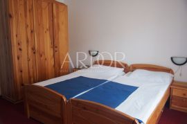 PAG - HOTEL, PRVI RED DO MORA, Pag, Propiedad comercial