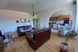 LOŠINJ CENTAR stan uz more sa predivnim pogledom, Mali Lošinj, Appartement