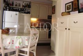 MALI LOŠINJ ARTATORE, 2 APARTMANA sa okućnicom, Mali Lošinj, Apartamento