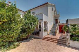 Mali Lošinj, vila za turističku investiciju, Mali Lošinj, House