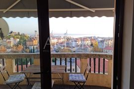 Centar Rijeke, moderni novoadaptirani 2S+DB stan s panoramskim pogledom, Rijeka, Διαμέρισμα