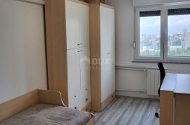RIJEKA, GORNJA VEŽICA - novoadaptiran stan, 2S+DB, 70m2, lođa, pogled na more, Rijeka, Apartamento
