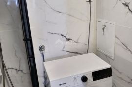 RIJEKA, GORNJA VEŽICA - novoadaptiran stan, 2S+DB, 70m2, lođa, pogled na more, Rijeka, Flat