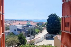 VODICE, novogradnja, moderan stan, 1. kat, pogled na more, Vodice, Appartement