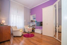PEĆINE - Predivan stan od 107 m2 s dvije garaže i okućnicom!, Rijeka, Appartement