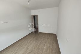 PRIMOŠTEN NOVOGRADNJA- BS1 STAN U PRIZEMLJU BLIZU PLAŽE, Primošten, Appartement