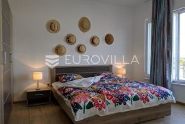 Trogir, moderna vila s bazenom, Trogir, Famiglia