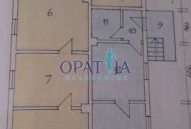 Zagreb, Pantovčak prizemlje 57 m2 starija gradnja s dvorištem, Gornji Grad - Medveščak, Appartment