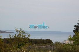 Grad Krk, Sunčana Parcela s objektom 65m2, blizina mora, Krk, Terreno