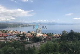 Opatija - obiteljska kuća, Opatija, Famiglia