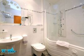 Hotel, Crikvenica, Propiedad comercial