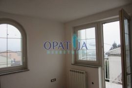 Opatija, kuća sa 4 stana, Opatija - Okolica, Casa