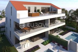 Zadar Pag trosoban apartman sa bazenom, Pag, Διαμέρισμα