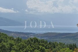 Građevinsko zemljište  12000m2 u Bribiru sa pogledom na more, Vinodolska Općina, Tierra