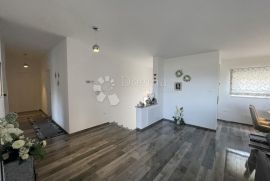 Penthouse 148m2 Malinska 40m od mora, Malinska-Dubašnica, شقة