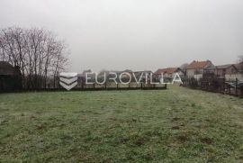 Zagreb, Botinec, građevinsko zemljište mješovite pretežito stambene namjene 4000 m2, Zagreb, Terreno