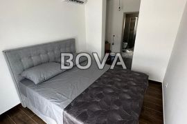 Villa 167 m2 – Rovanjska *Prvi red do mora* (ID-2318), Jasenice, House