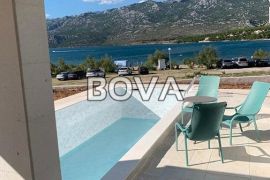 Villa 167 m2 – Rovanjska *Prvi red do mora* (ID-2318), Jasenice, بيت