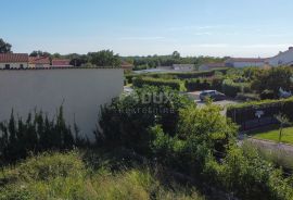 ISTRA, POREČ, OKOLICA - Građevinsko zemljište 554m2 u mirnom naselju, Tinjan, Terra