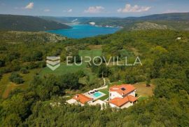 Istra, Rakalj, prekrasna vila s bazenom i pogledom na more na 1000 m2 zemljišta, Marčana, Дом
