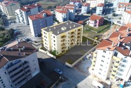 Pula, trosoban stan, novogradnja na odličnoj poziciji, stan NKP 50,59 m2, Pula, Wohnung