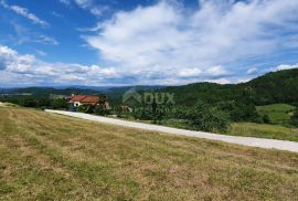 ISTRA, PAZIN - Građevinsko zemljište 1576 m2 s pogledom na jezero i prirodu, Pazin - Okolica, Zemljište